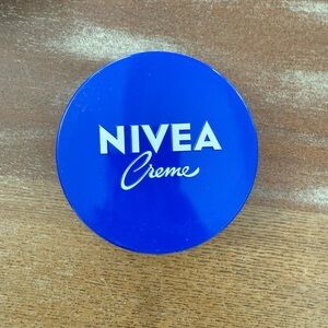Original made in Germany Nivea creme 
150 ml, 5.2 oz new